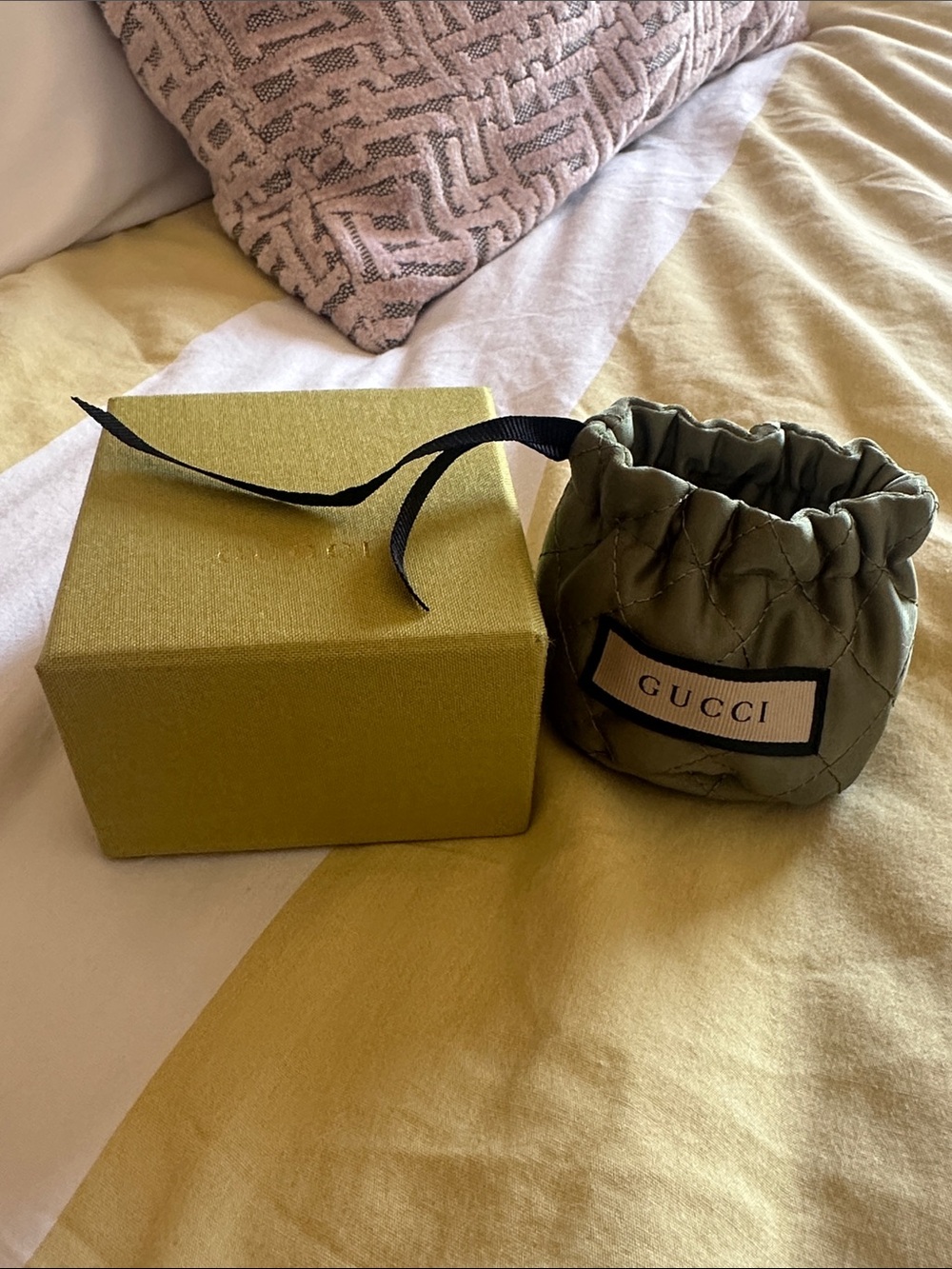 Gucci small box & pouch